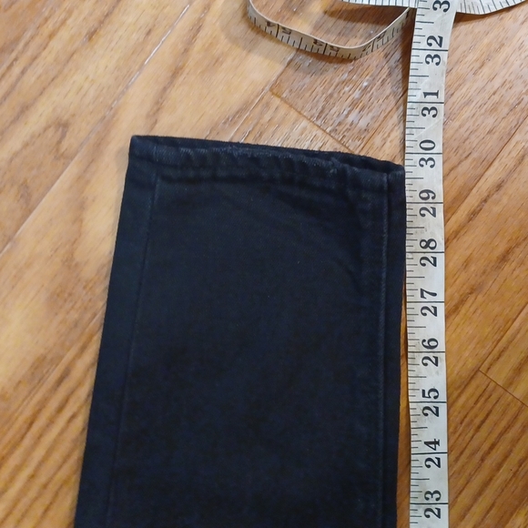 NWT American Eagle Black Distressed Mom Jeans - Picture 11 of 13